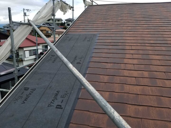 カラーベスト屋根の補修