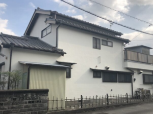 ひびが気になり1面だけ外壁塗装（富士市・M様邸）