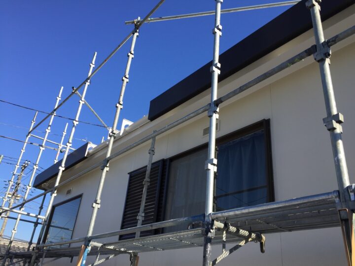 樋隠し交換工事