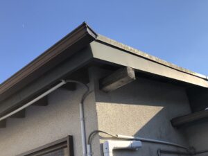 塗装箇所　破風板