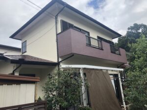 函南町・M様邸　バルコニーのみ色を変えた外壁塗装　外壁塗装　屋根塗装　付帯物塗装　|静岡県沼津市・三島市・富士市・静岡市の外壁塗装・屋根塗装専門店塗替え情報館