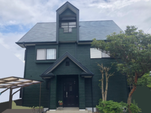 函南町・Y様邸　白から緑への外壁塗装　外壁塗装　屋根塗装　付帯物塗装　|静岡県沼津市・三島市・富士市・静岡市の外壁塗装・屋根塗装専門店塗替え情報館